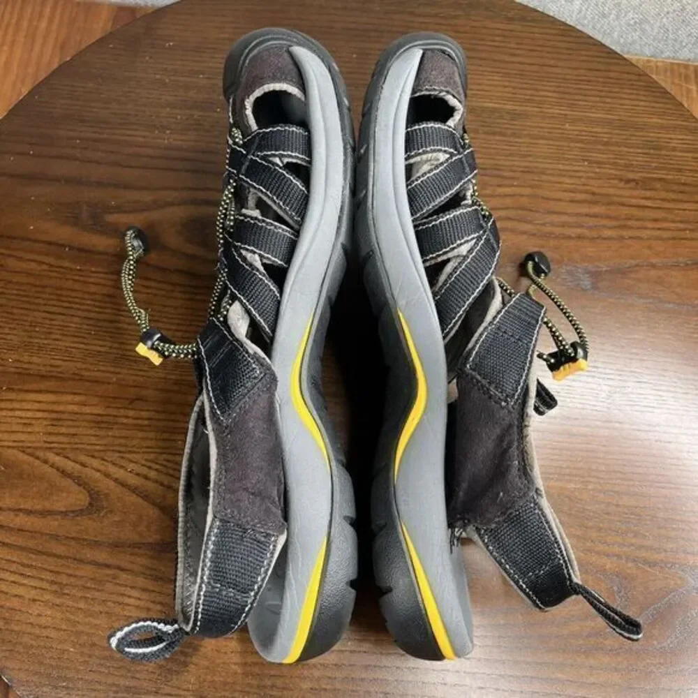 Keen Newport Sandals Men's 11 Black‎ Waterproof Comfort Sport Hiking Fisherman